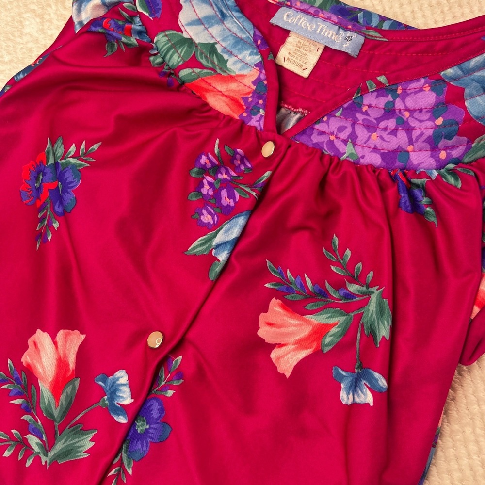 Vintage‎ Coffee Time Floral Nightgown Robe Medium Pink Blue Purple Snap Front